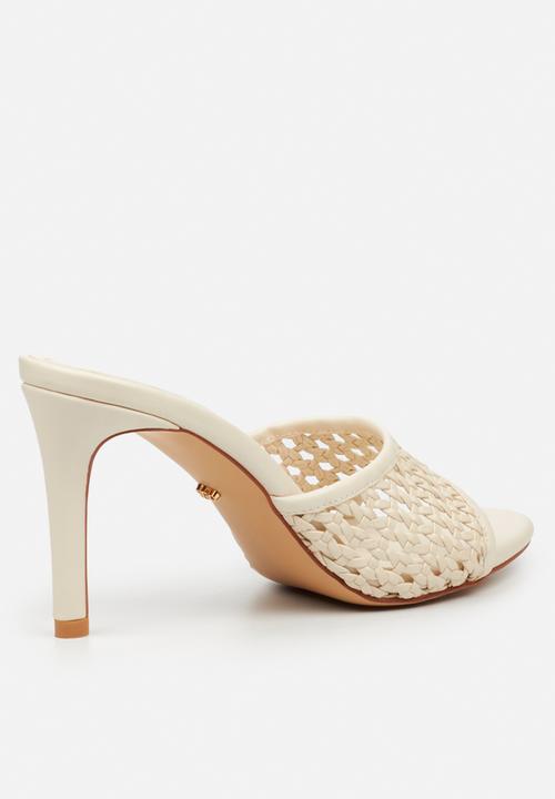 Miss Black - Nelly 8 macrame heel - ivory