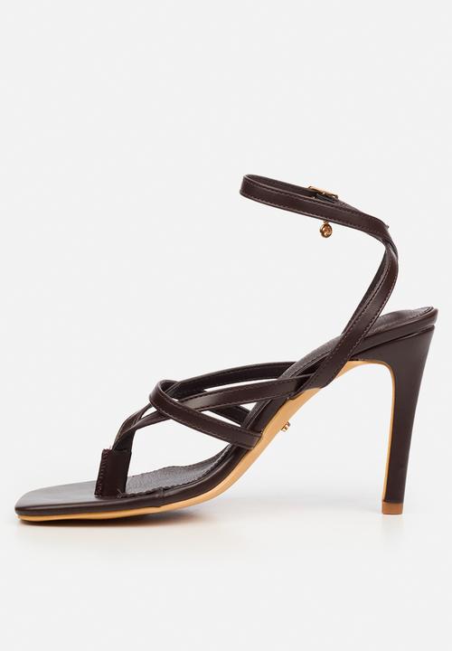 Miss Black - Razz 3 ankle-strap toe thong heel - chocolate