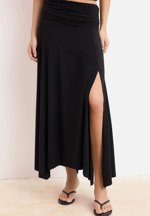 Trendyol - Waist Detail Slit Maxi Knit Skirt - Black