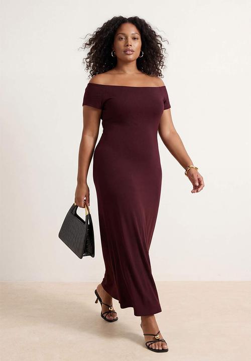Trendyol - Plus carmen collar stretchy knitted maxi shift dress - brown