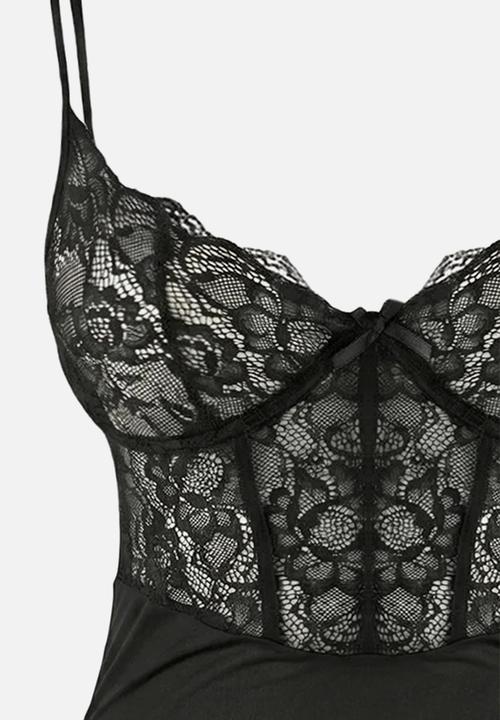 Trendyol - Ruched babydollnightgown - black