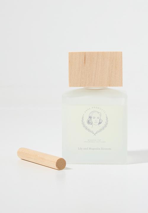 Anke Products - Lily magnolia diffuser gift box