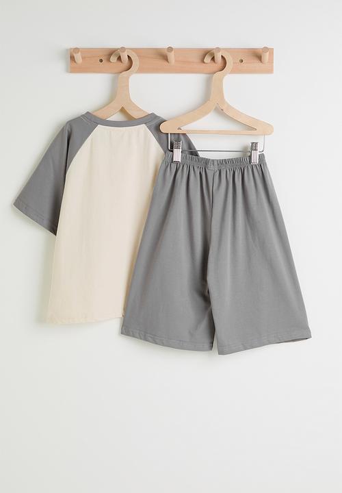 Pop Candy - Tee & shorts pj set - grey & cream