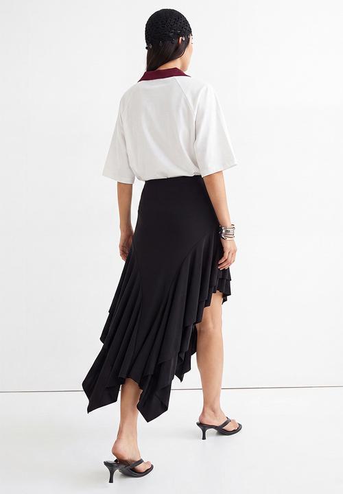 Trendyol - Ruffle Detail Midi Knit Skirt - Black
