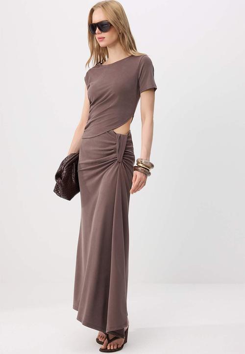 Trendyol - Fitted Window Detail Maxi Modal Knit Dress - Brown