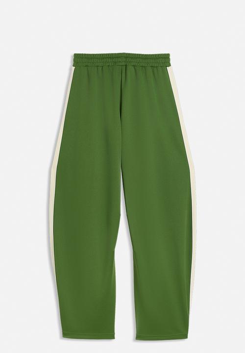 PUMA - T7 Relaxed Barrel Love Of The Cat Track Pants - Earthy Green
