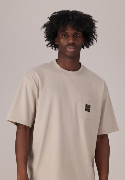 Levi’s® - SS WORKWEAR PKT TEE ZA - Trench Coat