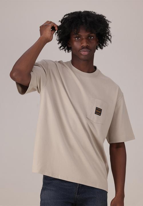Levi’s® - SS WORKWEAR PKT TEE ZA - Trench Coat