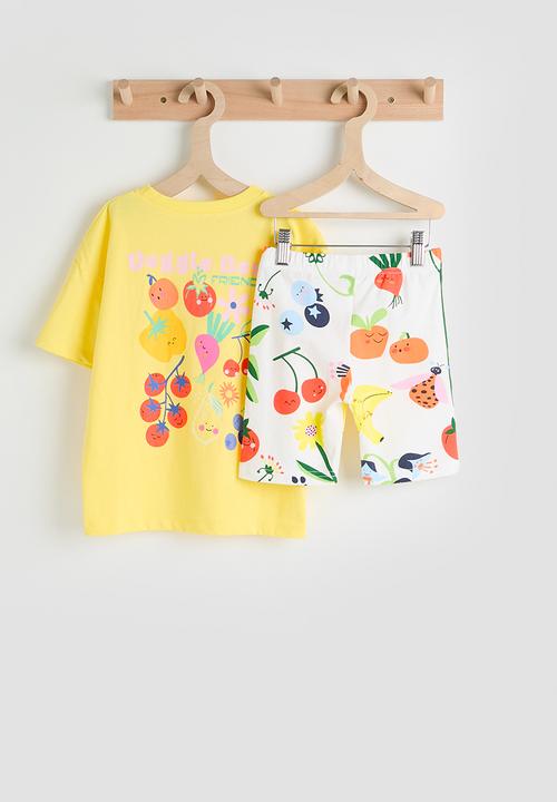 Pop Candy - Placement tee & veggie aop shorts - multi
