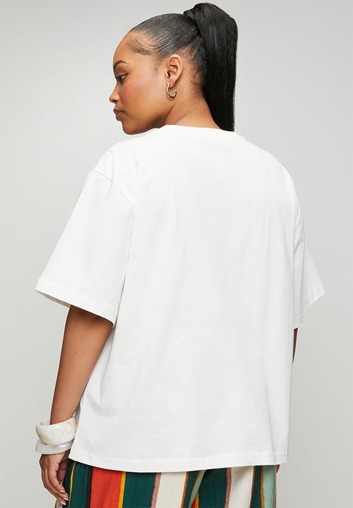 Me&B - Plus Statement Tee With Moroccan Cheetah - White