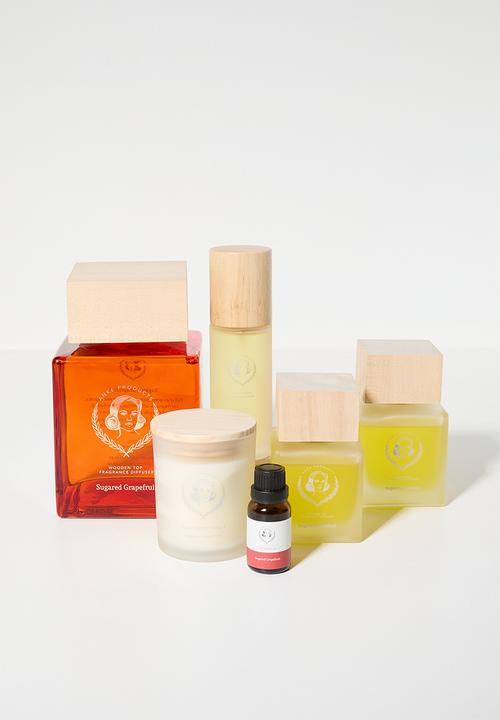 Anke Products - Sugared grapefruit soy candle (gift box small)