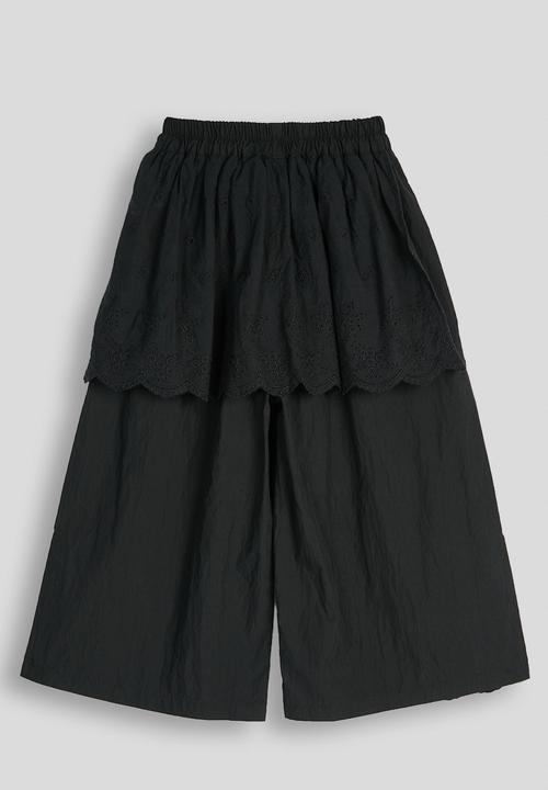Pop Candy - Anglaise wide leg pants with tiered overlay - black