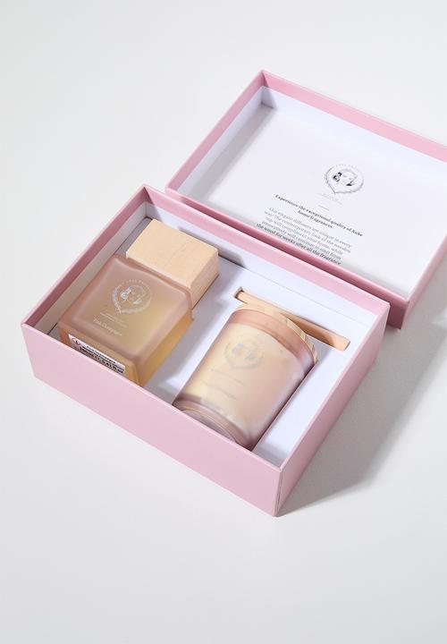 Anke Products - Pink champagne diffuser & candle gift set