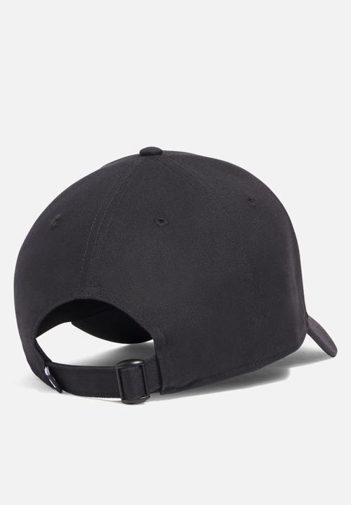 Under Armour - Essential Low Metal ADJ Cap - Black/Silver