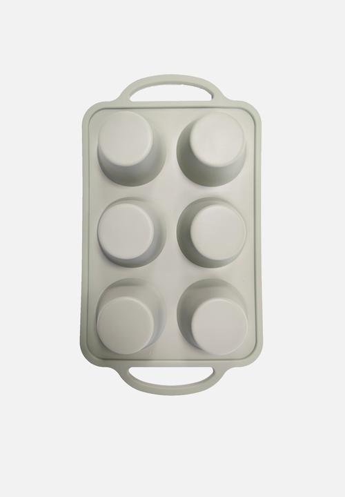 Home Classix - Home Classix Silicone Muffin Tray With Solid Handle - medium green