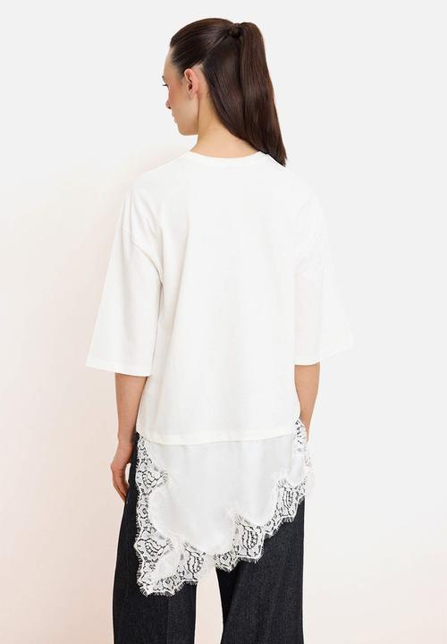 Trendyol - Lace Detail Jersey Top - White
