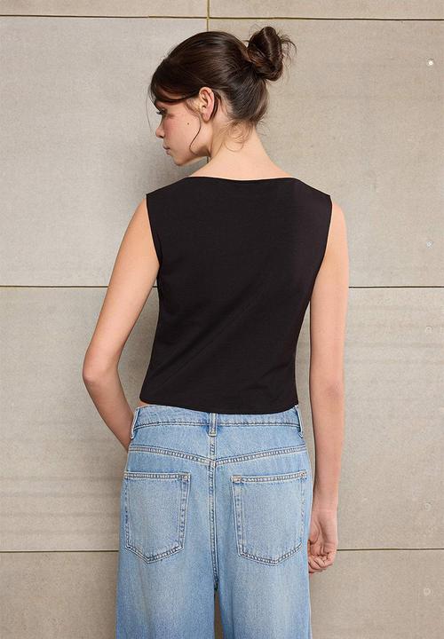 Trendyol - Fitted Sleeveless Cropped Cotton Blouse - Black