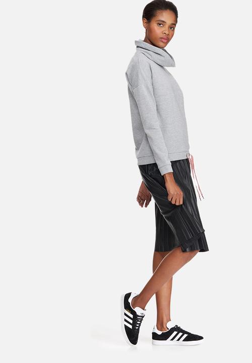 Vero Moda - Harper high neck top