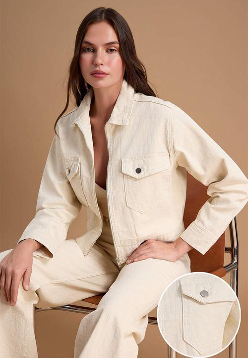 Trendyol - Zip-Up Detail Denim Jacket - Ecru