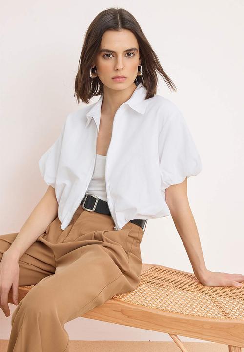 Trendyol - Zipped Balloon Sleeve Jacket - White