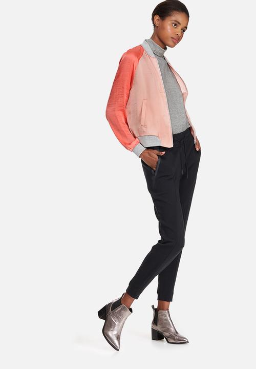 Vero Moda - Nicole bomber jacket