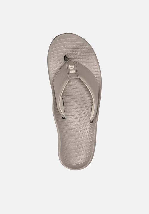 Nike - Nike Marina - Moon Particle/Lt Orewood Brn