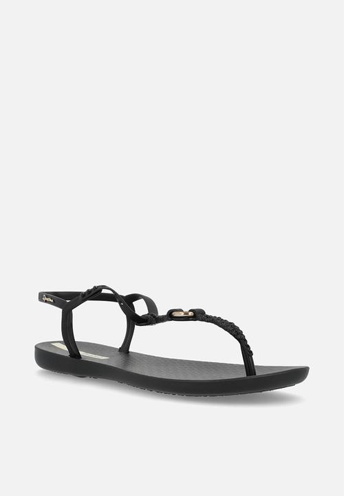 Ipanema - Class Luma - black