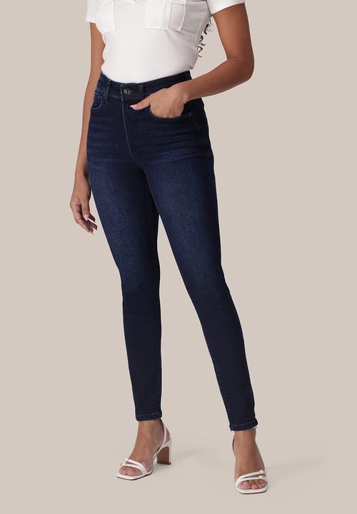 Forever New - Nala mid rise skinny jeans in dark wash