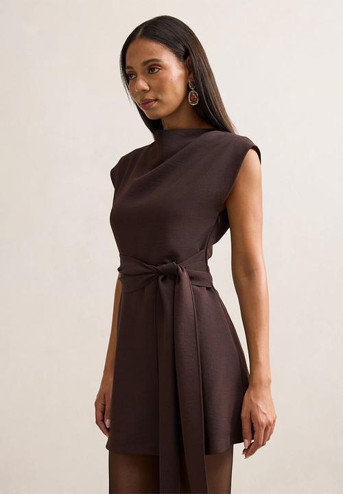 Forever New - Peony tie front mini dress in dark chocolate