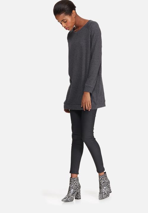 Jacqueline de Yong - Lexus oversize sweat