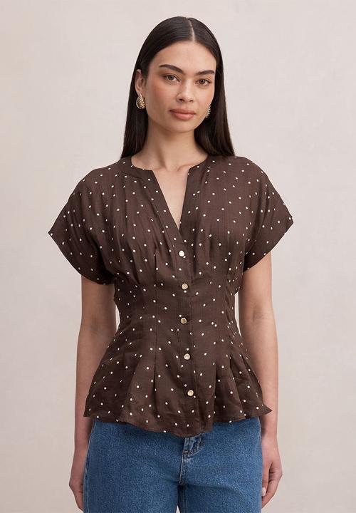 Forever New - Jemma v neck blouse in luxton spot