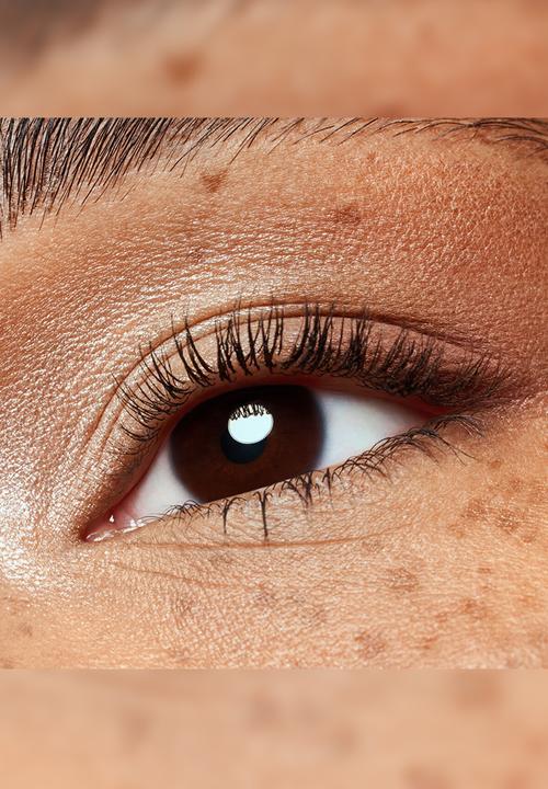 essence - the NUDE edition mini eyeshadow palette