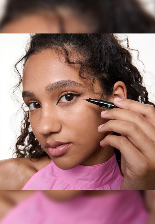 essence - Flick it! precision brush liner waterproof - 01 Black