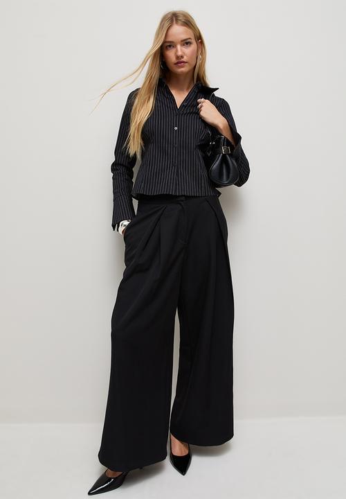 New Look - Beth Bengaline Stripe Fitted Shirt - Black With Cream Stripe