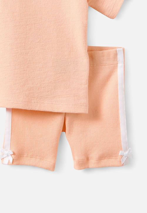 Cotton On - Tyla Knit Tee & Baby Rib Bike Short Pack - Apricot Mist/Watermelon