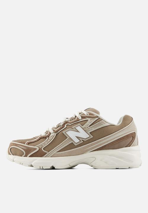 New Balance  - 740 - brown