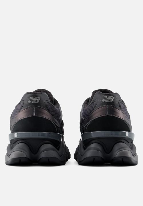 New Balance  - 9060