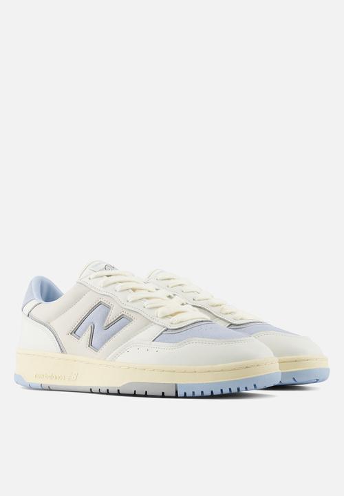 New Balance  - 950