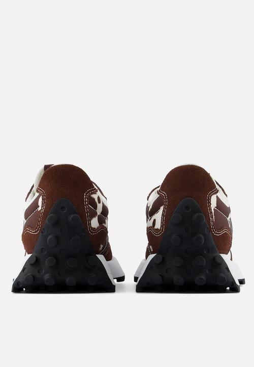 New Balance  - 327