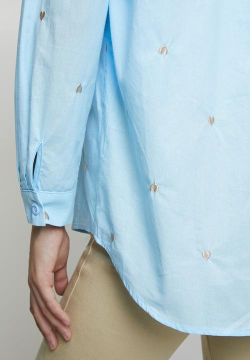 Stella Morgan - L/S Button Through All Over Heart Embroidery Shirt - Pale Blue