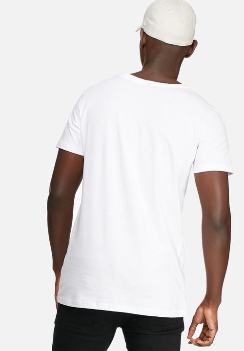 basicthread - Graphic scoop tee