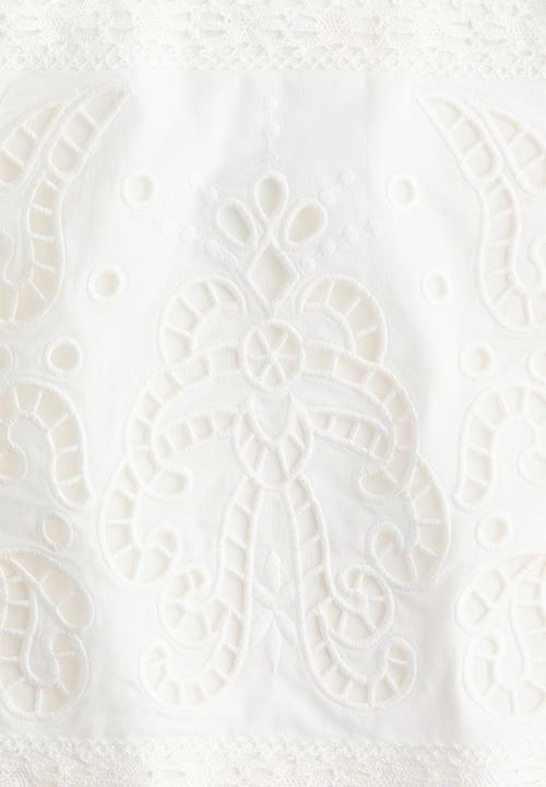 H&M - Broderie anglaise strappy top - white