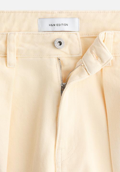 H&M - Barrel leg regular waist jeans - pale yellow