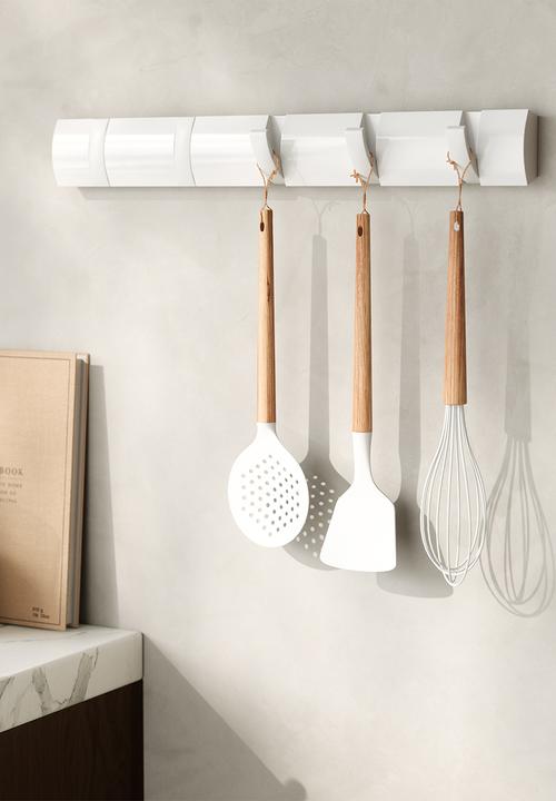 Umbra - Flip 8 Hook - White