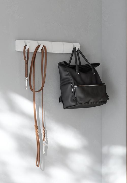 Umbra - Flip 8 Hook - White