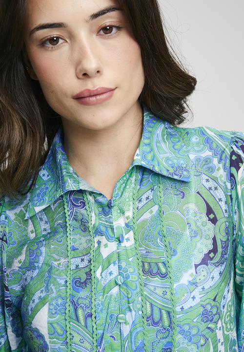 Stella Morgan - 3/4 Elasticated Cuff Button Through Sheer Printed Blouse With Lace Trim On Front - Jade
