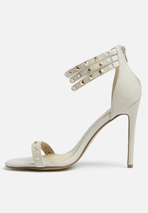 Missguided - Studded ankle strap heel