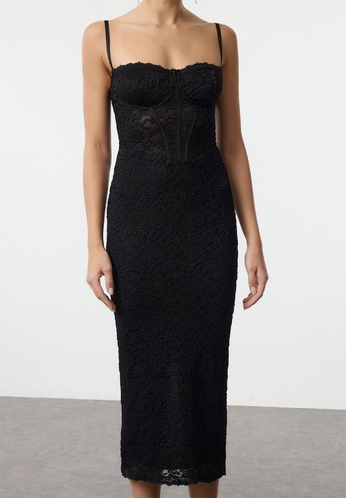 Trendyol - Lace Detail Lined Knit Midi Evening Dress - Black