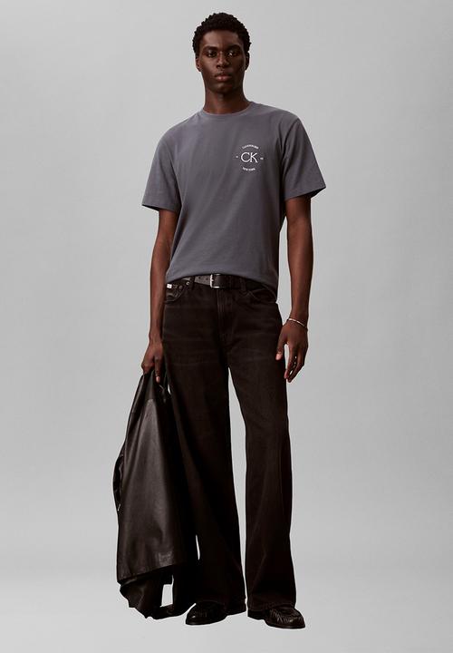 Calvin Klein - Circular CK Logo T-Shirt - Turbulence