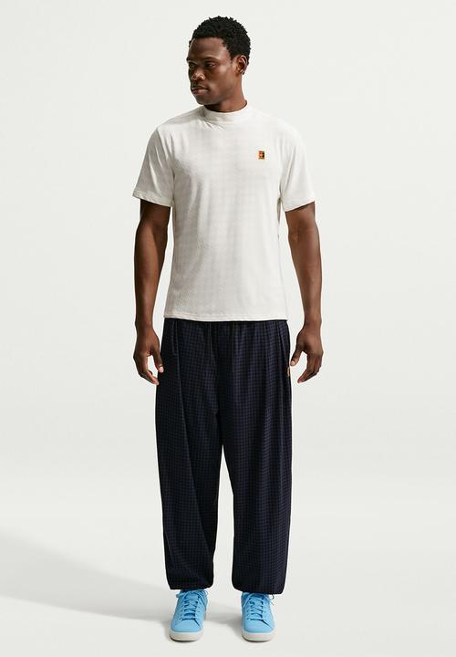 Nike - Club Rules Men's Aero-FIT Mock-Neck Top - Sail/Sail